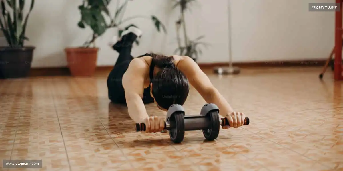 <strong>zoty中欧</strong>用运动点燃生活，让健康成为最酷的时尚，你准备好上场了吗？🔥👕
